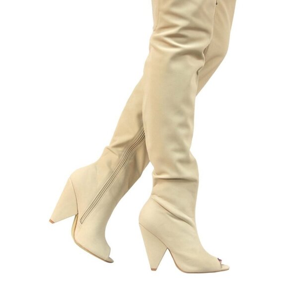 CAPE Shoes - Cape Robbin " THE SIMPLE LUXURIES IN LIFE " ( BRAND NEW !!! )